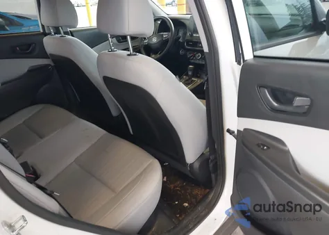 2023 Hyundai Kona Sel z USA, uszkodzony, nr VIN KM8K6CAB8PU959721